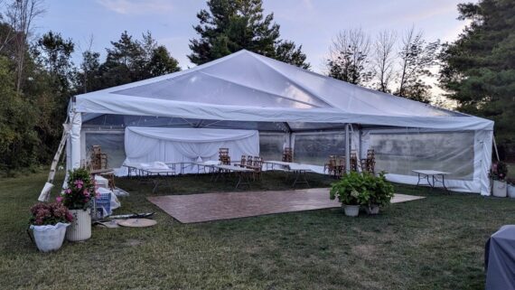 Frame Tent, Clear Top - 40x80