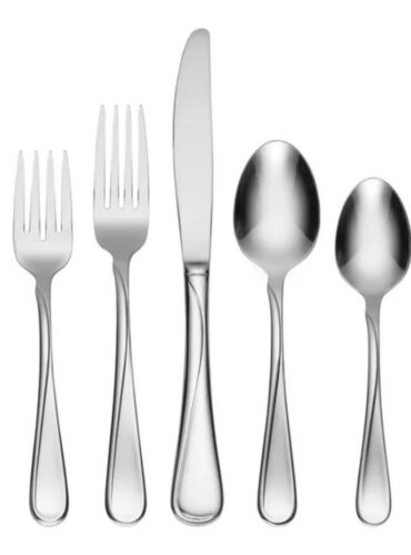 45D9BC3F-A480-43A4-AB9C-14B447BB1C101105cjpeg