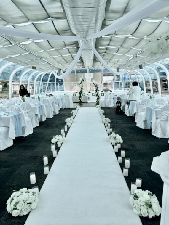 Carpet, White - 30ft