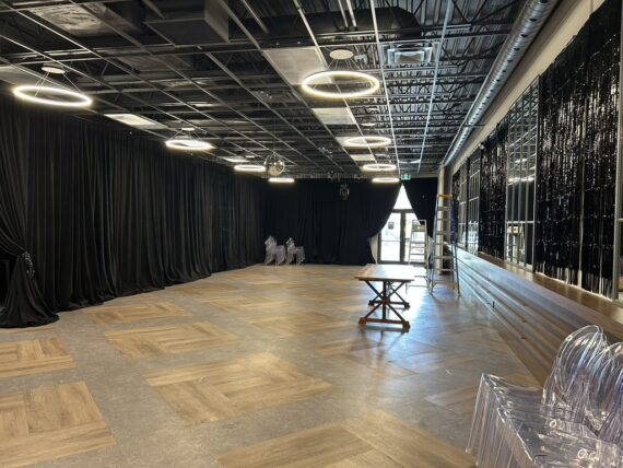 Pipe and Drape - Installed (per foot)