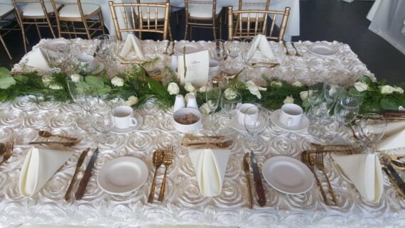 Tablecloth, Ivory Rosette - 90" x 156"