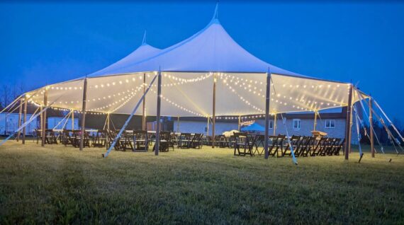 45×64 – Anchor Sailcloth Tent